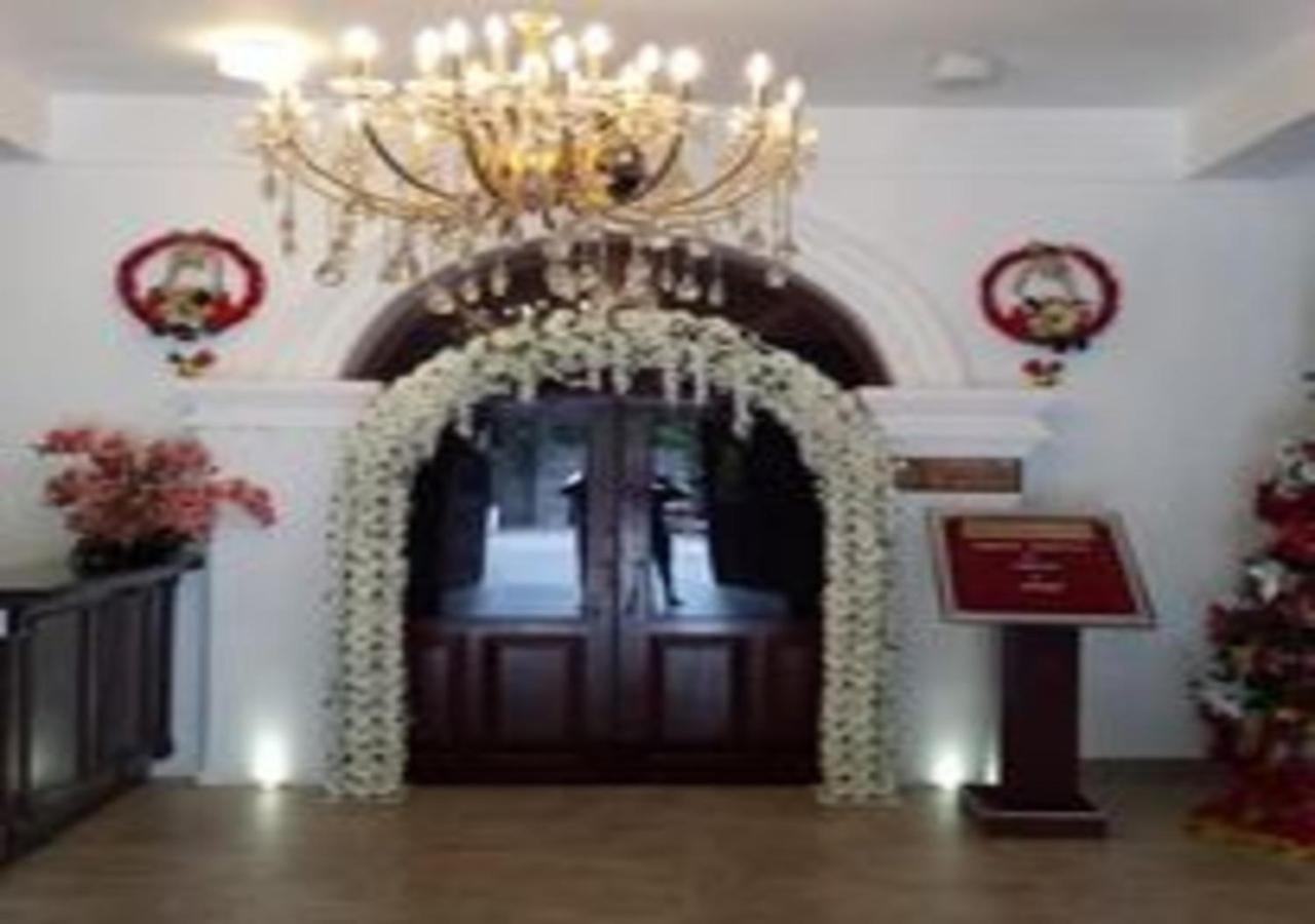 Garden Beach Hotel Kalutara Esterno foto